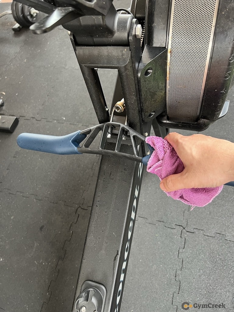 clean the handle