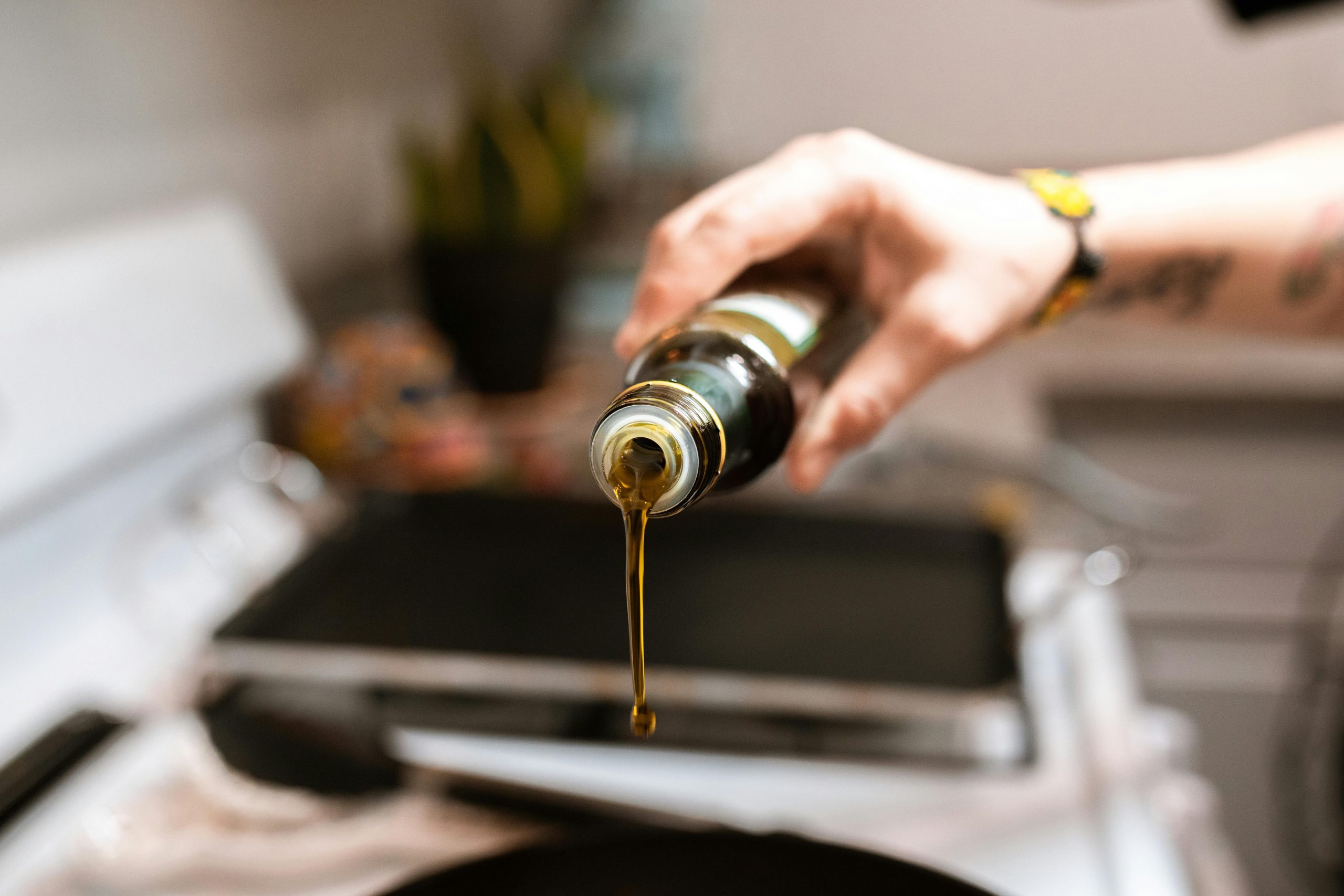 cooking oil bottle cooking oil bottle