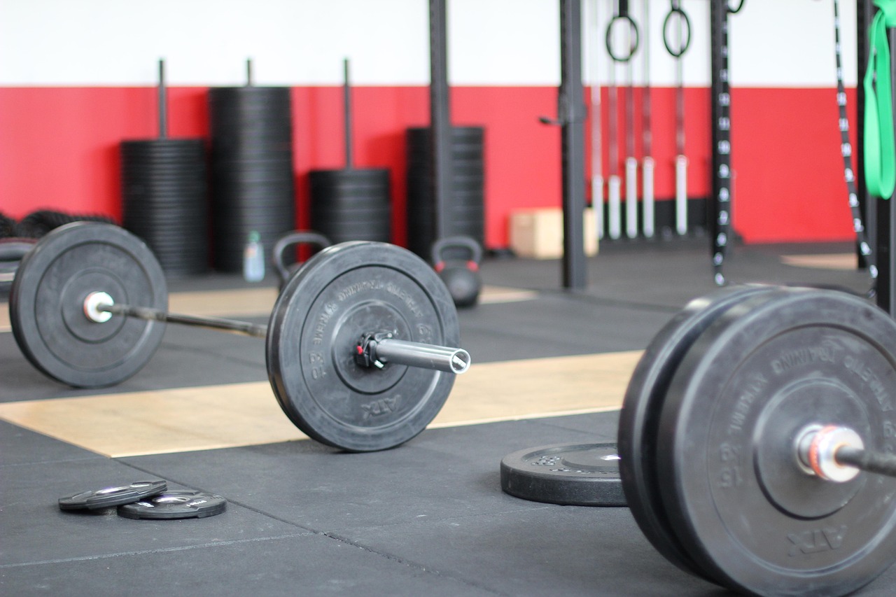 dropping heavy weights dropping heavy weights