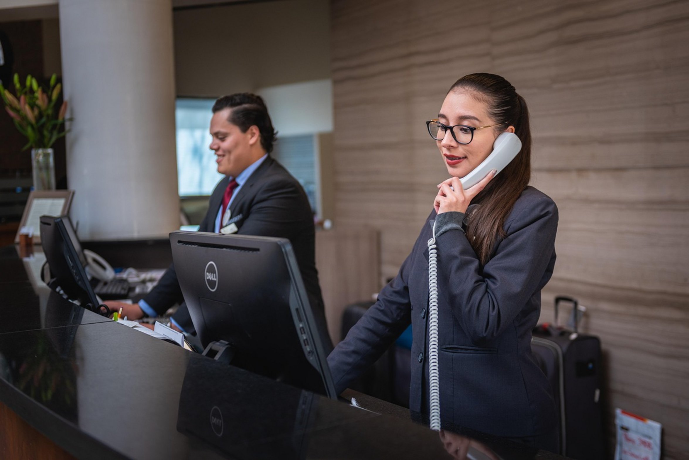 customer service representative customer service representative