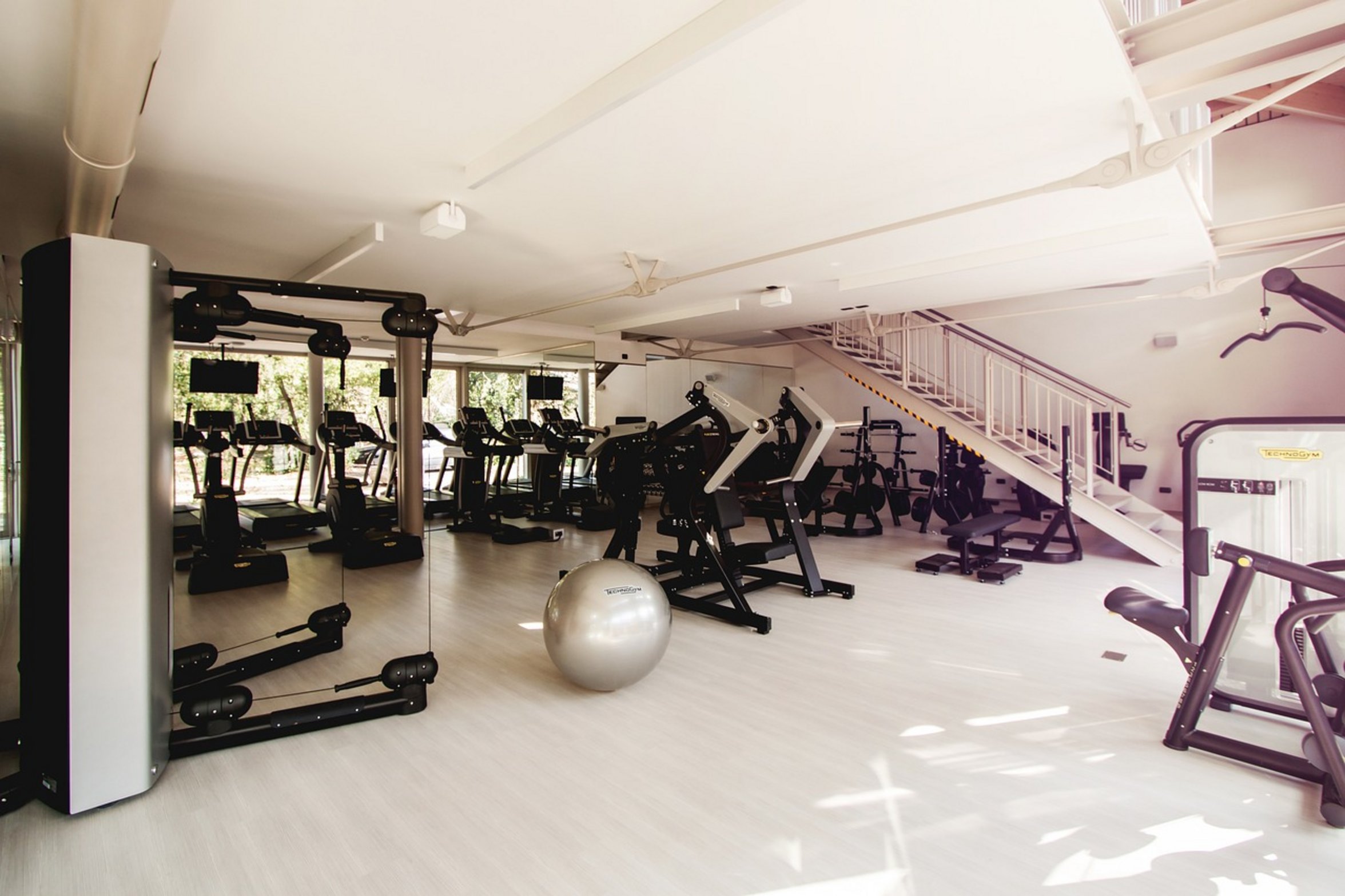 elliptical machine gym elliptical machine gym